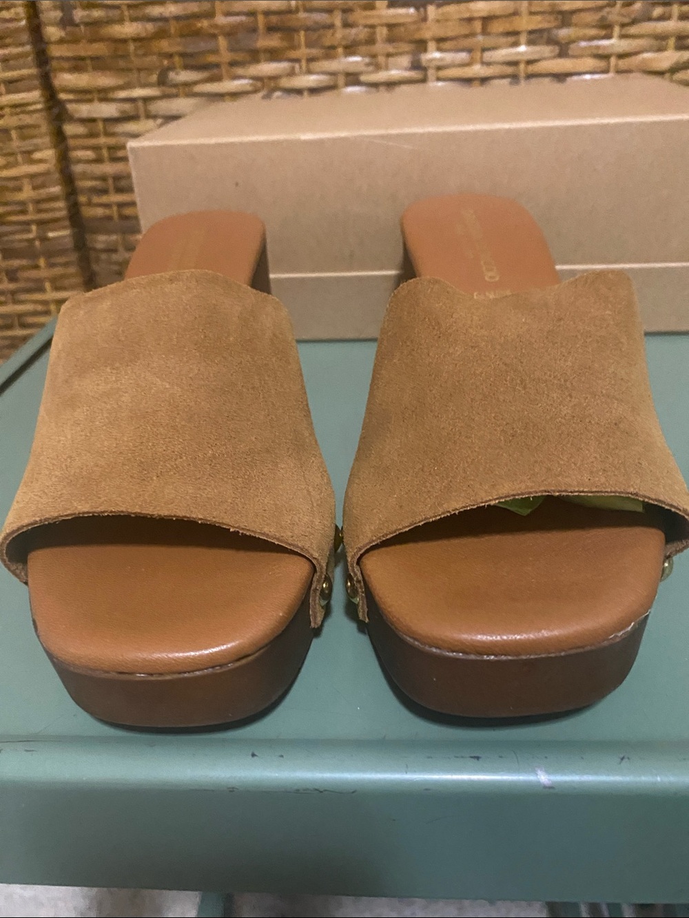 NWOT Christian Di Riccio Italy brown suede heels gold rivets sandals Shoes EU 39 - Picture 3 of 7